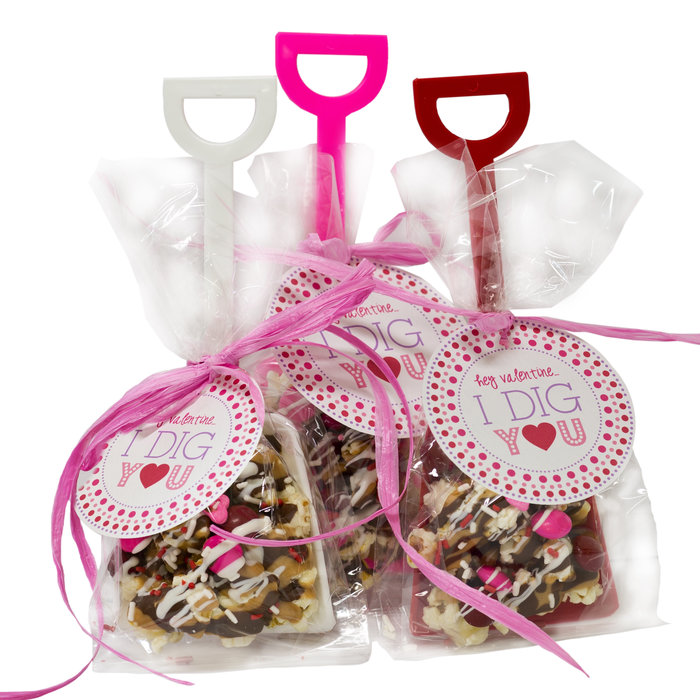 'I Dig You' Popcorn Shovels